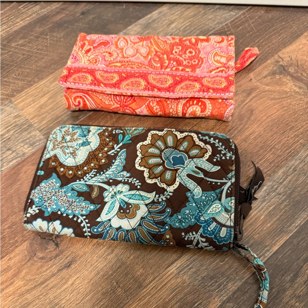 Vera Bradley wallets